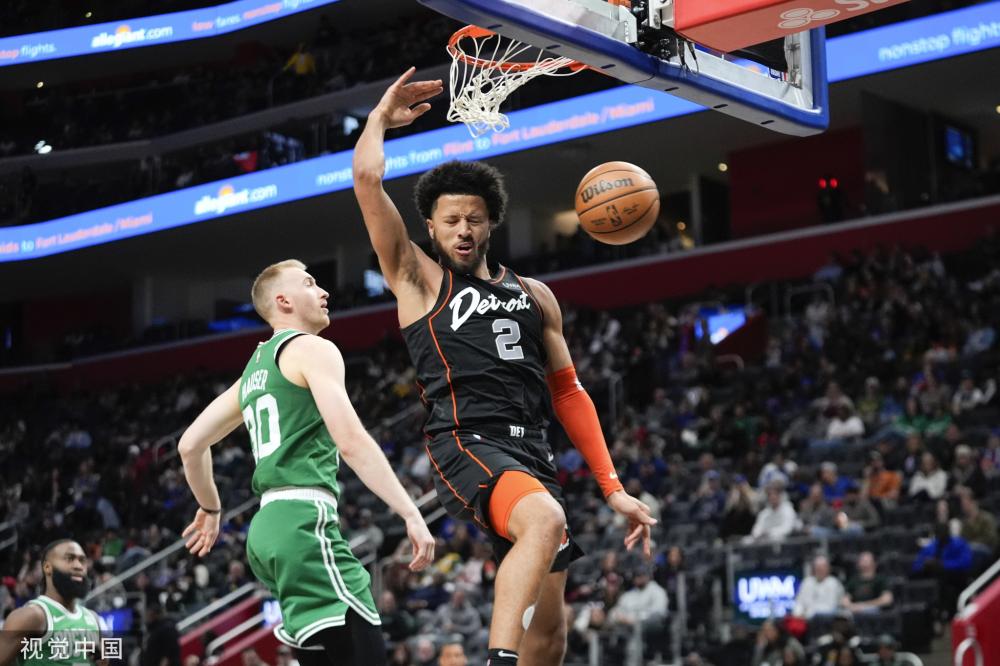 锋线在面对 锋线在面对