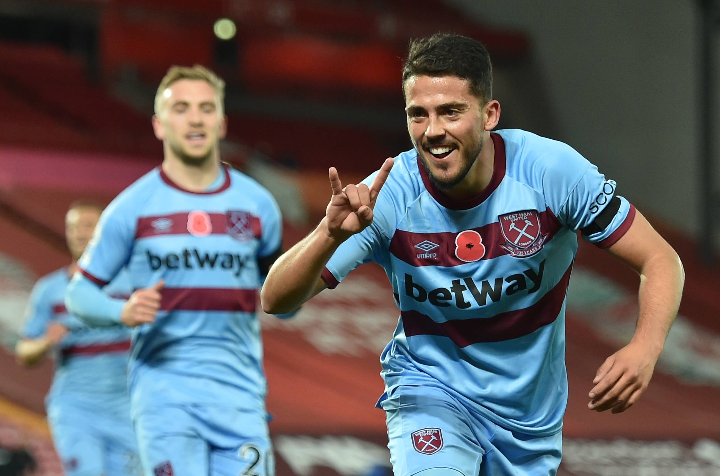 形成默契配 形成默契配