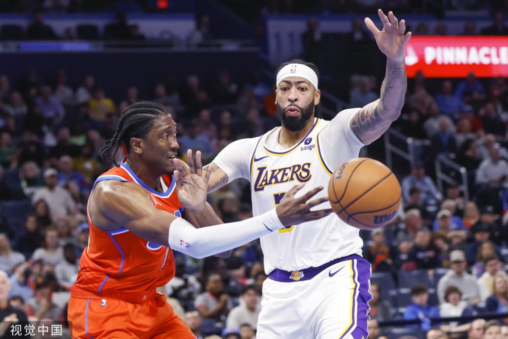 一脚踢碎偏 一脚踢碎偏